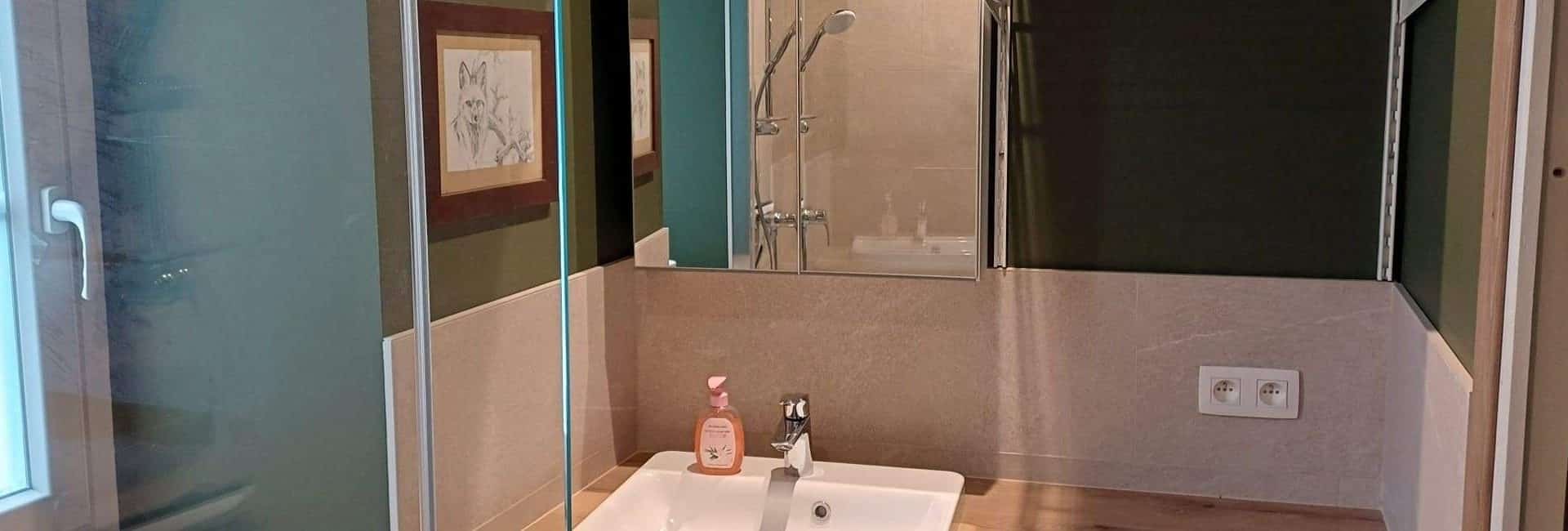 Gîte d'étape Molières - salle d'eau