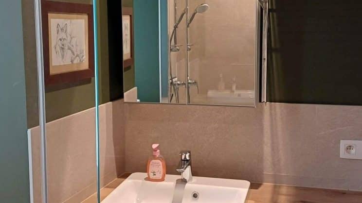 Gîte d'étape Molières - salle d'eau