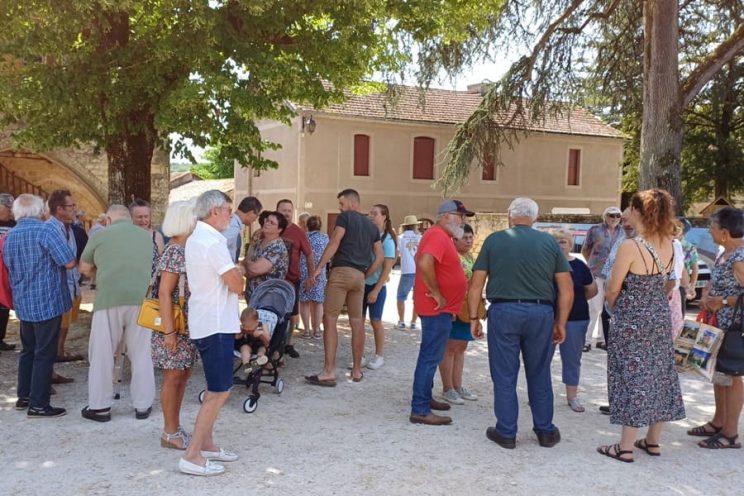 Plantation du mai - moment convivial